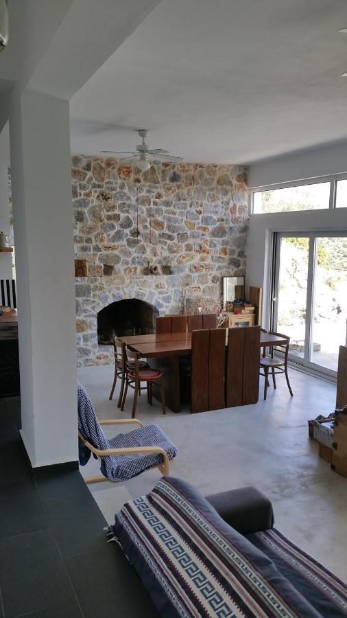 Eliapetra 4 Bedroom With Hot Tub And Yoga Access
